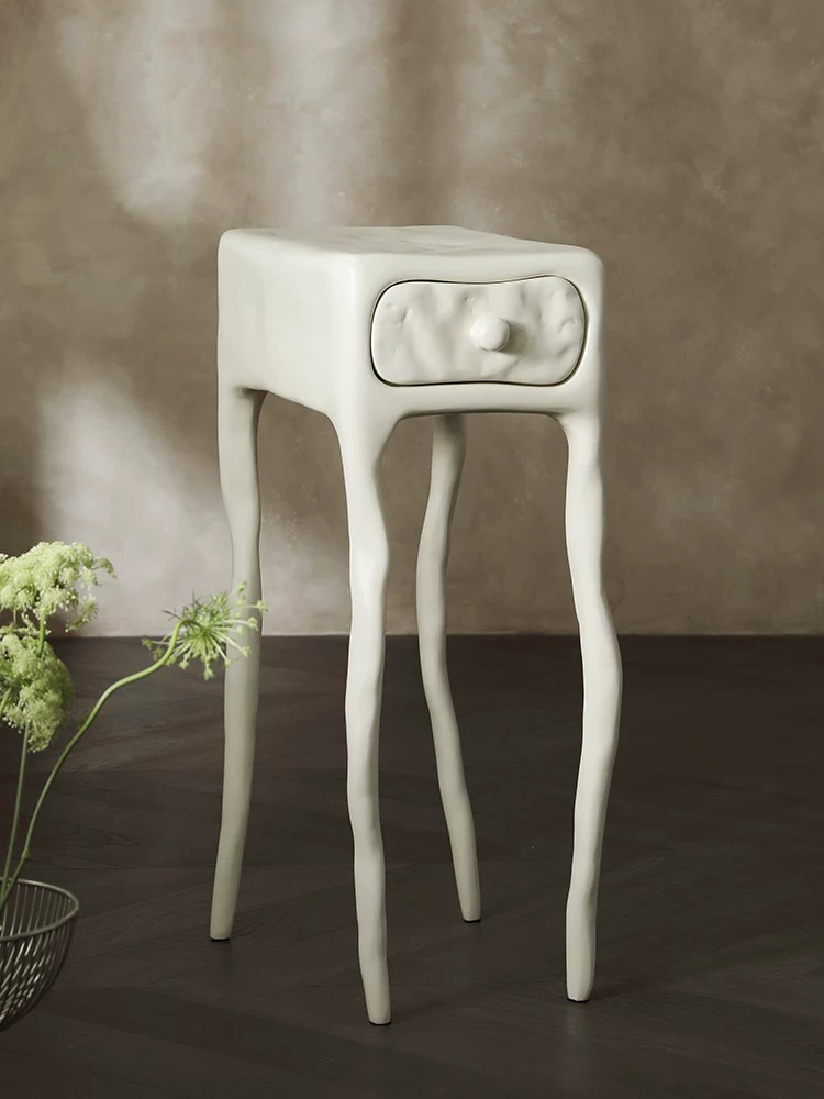 Mesa Lateral de Designer Europ - Tables avaliação e preço
